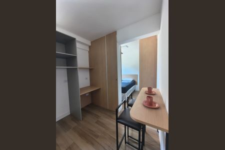 4_photo/94dce4629f.60d24a8a795cc83f-ATLAS-c3e0d2a1-da31-447b-a4b6-e62251822e74.jpg de kitnet/studio à venda com 1 quarto, 22m² em Rebouças, Curitiba