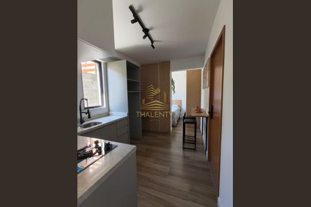 4_photo/94dce4629f.e6e9db4133db8d44-ATLAS-c20e70ba-cb48-4e70-a69b-60568f8a6471.jpg de apartamento à venda com 1 quarto, 15m² em Água Verde, Curitiba