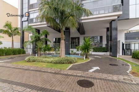 3_photo/94dce4632f.d8f7fc14a85ee934-ATLAS-4c56ece6-58dd-410f-b097-34ab2b69f3e2.jpg de apartamento à venda com 2 quartos, 89m² em Água Verde, Curitiba