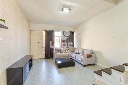 7_photo/94dce46337.c5a7f4bba314faf6-ATLAS-3db4a2c2-a497-4796-8e68-a872077904bc.jpg de casa à venda com 3 quartos, 76m² em Rebouças, Curitiba