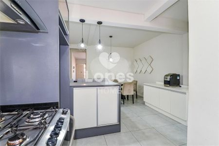 7_photo/94dce46337.c5a7f4bba314faf6-ATLAS-947abc53-efc1-431d-985d-2be2a5dcd03a.jpg de casa à venda com 3 quartos, 76m² em Rebouças, Curitiba