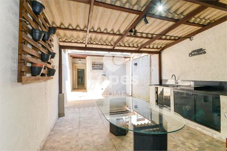 4_photo/94dce46337.c5a7f4bba314faf6-ATLAS-d943ea43-ff2d-4db2-83f2-6a952cd7c392.jpg de casa à venda com 3 quartos, 76m² em Rebouças, Curitiba