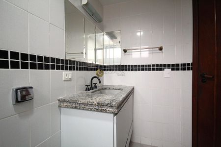 4_photo/94dce46495.083efabfa296a376-ATLAS-cee4e144-7c94-456d-90db-b91eb92dd1f8.jpg de apartamento à venda com 3 quartos, 92m² em Rebouças, Curitiba
