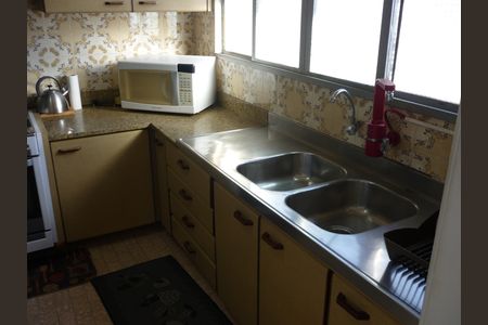 11_photo/94dce46507.cd973ee60cd4bb05-ATLAS-908e5434-cc61-433e-ac78-5a362bd6304a.jpg de apartamento para alugar com 3 quartos, 134m² em Centro, Curitiba