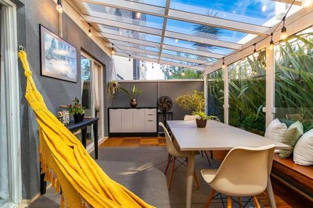 19_photo/94dce4651d.e7addae7bde7a197-ATLAS-072a9453-e478-4b4c-973f-b10bf149126d.jpg de apartamento à venda com 1 quarto, 42m² em Rebouças, Curitiba