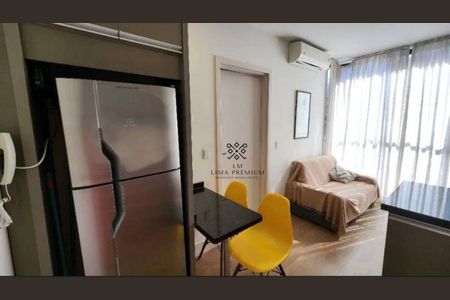 4_photo/94dce4651d.e7addae7bde7a197-ATLAS-6b26b2e6-016d-4a3b-b58b-470509e45028.jpg de apartamento para alugar com 1 quarto, 38m² em Rebouças, Curitiba