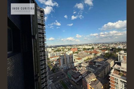 5_photo/94dce4655b.6b628c5802dde1d4-ATLAS-11b8dd85-079c-42fa-9115-b5dd41145ea2.jpg de apartamento à venda com 4 quartos, 169m² em Centro, Curitiba