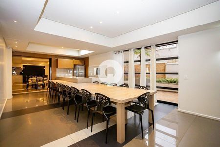 24_photo/94dce46573.99f50d4dc00ebe87-ATLAS-d3ea2e5a-e18d-40e3-abb5-0d6a6e1877e9.jpg de apartamento à venda com 3 quartos, 105m² em Água Verde, Curitiba