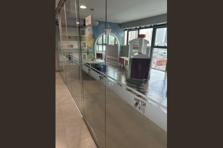 26_photo/94dce4657b.6a82b7110c1d5146-ATLAS-1b53211e-5219-4e0d-a960-c9a1f123f431.jpg de apartamento à venda com 1 quarto, 28m² em Rebouças, Curitiba