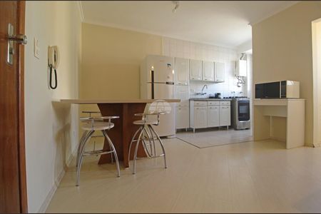 4_photo/94dce4657f.999a7473ebe5fe60-ATLAS-daa4d1b9-2909-4e6b-b6ad-73c1b0f913aa.jpg de apartamento para alugar com 1 quarto, 78m² em Centro, Curitiba