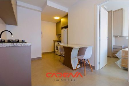 6_photo/94dce46597.e8071967d9567d40-ATLAS-6397ccf2-3f1b-498c-a4d3-e0e55fb608e6.jpg de apartamento à venda com 1 quarto, 35m² em Rebouças, Curitiba