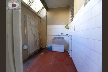 10_photo/94dce465d9.e9d68b9e635ea348-ATLAS-7f77a97c-1010-402b-9fd8-a481ce517cc2.jpg de casa para alugar com 2 quartos, 60m² em Rebouças, Curitiba