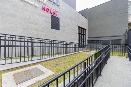 3_photo/94dce465e5.2c455697f3d098f5-ATLAS-54571372-e5d5-467d-a95b-85c2ce838d62.jpg de kitnet/studio à venda com 1 quarto, 19m² em Água Verde, Curitiba