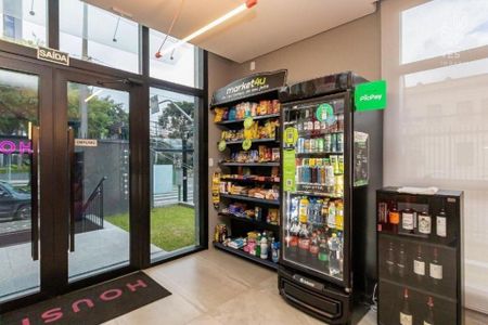 20_photo/94dce465e5.a92c861a960c4756-ATLAS-e3d0b7d8-4fd3-4f02-8f22-6c157c260c48.jpg de kitnet/studio à venda com 1 quarto, 18m² em Água Verde, Curitiba