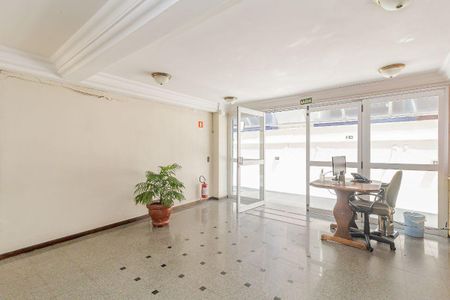 25_photo/94dce46709.ab9d896be0e39e09-ATLAS-04cd2804-76b3-451b-ab7c-b263e8fcca77.jpg de apartamento à venda com 2 quartos, 42m² em Rebouças, Curitiba