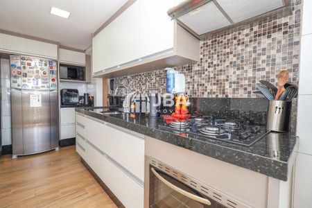 19_photo/94dce467c5.72fc516e6ab264c7-ATLAS-453bc4a3-ca63-42bd-bc91-c82e23edb9ea.jpg de apartamento à venda com 2 quartos, 75m² em Rebouças, Curitiba