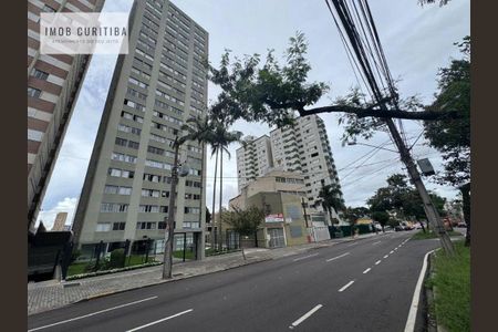 12_photo/94dce467ff.0f0571a0430c73ba-ATLAS-a2736a10-be50-4a9b-ad8a-5c19bbdb9933.jpg de apartamento à venda com 2 quartos, 65m² em Rebouças, Curitiba