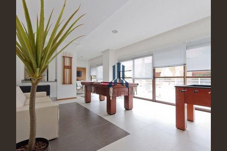 4_photo/94dce46857.c08a556b81f4397e-ATLAS-1631225f-e7de-4bdb-ac36-2f6a2fda1cc2.jpg de apartamento para alugar com 1 quarto, 28m² em Centro, Curitiba