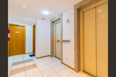 5_photo/94dce46857.dfc8acaee90f2d60-ATLAS-37ccca00-e7f7-4c80-b7bb-d7aab2c7a837.jpg de kitnet/studio à venda com 1 quarto, 27m² em Centro, Curitiba