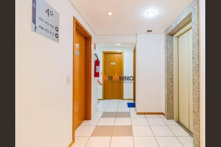 7_photo/94dce46857.dfc8acaee90f2d60-ATLAS-4bd5cf30-ee02-49dc-bbea-1976216cc102.jpg de kitnet/studio à venda com 1 quarto, 27m² em Centro, Curitiba