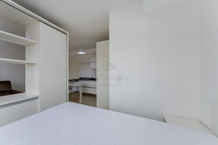 12_photo/94dce468c7.945e38fbf82eac09-ATLAS-0bdac9dc-927e-4b60-93ec-bf7afda38154.jpg de apartamento à venda com 1 quarto, 31m² em Batel, Curitiba