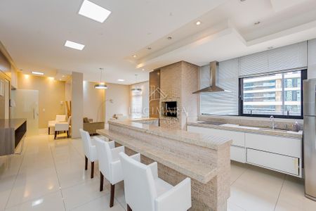 33_photo/94dce468c7.945e38fbf82eac09-ATLAS-502bb71c-a9a6-4a4e-a179-cf42ead9c681.jpg de apartamento à venda com 1 quarto, 31m² em Batel, Curitiba