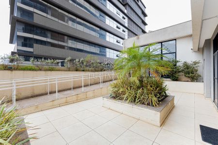 14_photo/94dce468c7.945e38fbf82eac09-ATLAS-6c2c66d1-3ec9-4252-a8a8-b90b6dba3e9a.jpg de apartamento à venda com 1 quarto, 31m² em Batel, Curitiba