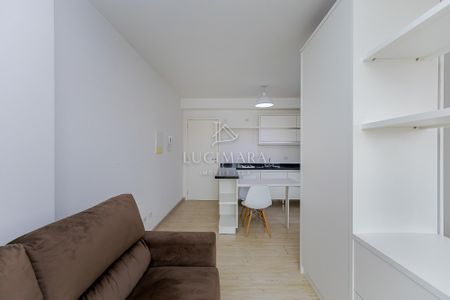 4_photo/94dce468c7.945e38fbf82eac09-ATLAS-ae68b515-6442-4a68-b7bd-77dd55f3fd7c.jpg de apartamento à venda com 1 quarto, 31m² em Batel, Curitiba