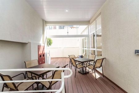 9_photo/94dce4692d.85558c7c1797e0a0-ATLAS-8b69bde5-0f5a-4aa5-8e6c-e359f08b1a7e.jpg de kitnet/studio para alugar com 1 quarto, 32m² em Centro, Curitiba