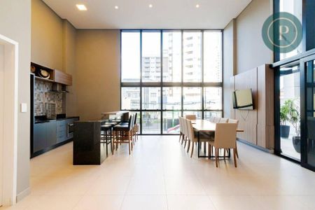 8_photo/94dce4693b.ae537c11cfa6cc3a-ATLAS-503fb69f-2585-42bf-9606-e6ccccaff8de.jpg de apartamento à venda com 1 quarto, 34m² em Centro, Curitiba