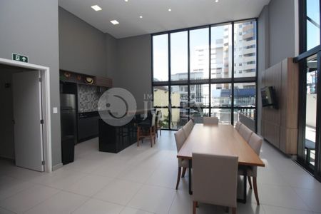 6_photo/94dce4693b.ae537c11cfa6cc3a-ATLAS-e833cd5f-866e-4875-ac88-b8fc22a22f89.jpg de apartamento para alugar com 2 quartos, 47m² em Centro, Curitiba