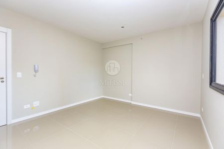 3_photo/94dce46947.fd1fffb87d4f693a-ATLAS-06d18ff8-7a1b-40b1-8540-da0dca6a1dff.jpg de kitnet/studio à venda com 1 quarto, 25m² em Centro, Curitiba