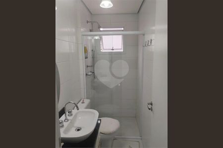 6_photo/94dce46949.e100dba37721dde7-ATLAS-4021c1a3-1f97-4dab-98a4-b8c8bb2def1f.jpg de apartamento à venda com 2 quartos, 43m² em Centro, Curitiba