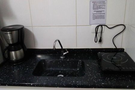 8_photo/94dce46971.ba964857bfa58a78-ATLAS-e98dd867-60ef-4434-9049-7b9cbe70ee57.jpg de apartamento à venda com 1 quarto, 22m² em Centro, Curitiba
