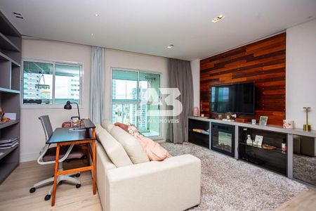 3_photo/94dce469b9.7eeec7628db2fb6b-ATLAS-43c8d7e3-a2d4-42e0-8876-f43ffe8d7c0b.jpg de apartamento à venda com 2 quartos, 65m² em Centro, Curitiba