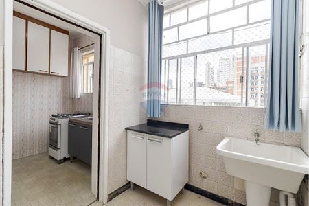 8_photo/94dce46a1d.fe134200941fedba-ATLAS-b53def4a-88bd-4ca0-bea3-e5d1b7cd4973.jpg de apartamento à venda com 2 quartos, 75m² em Centro, Curitiba