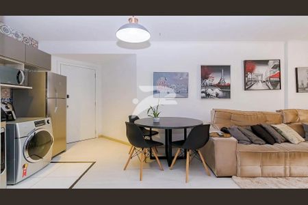 2_photo/94dce46a85.77d80e0b1a29ffbd-ATLAS-a8ab80ed-6b3b-4954-af0d-77f22fb45272.jpg de apartamento à venda com 1 quarto, 42m² em Centro, Curitiba