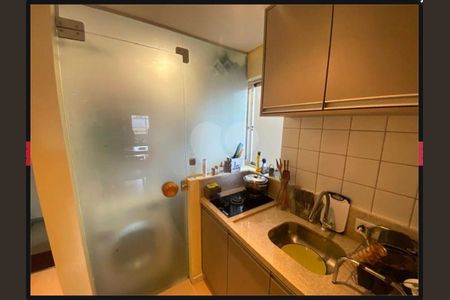 11_photo/94dce46a85.ae3d86bef28e162d-ATLAS-164e13d3-69e6-4ffc-9d9b-8aeb1964c18f.jpg de apartamento à venda com 1 quarto, 38m² em Centro, Curitiba