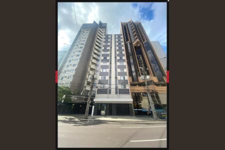 2_photo/94dce46a85.ae3d86bef28e162d-ATLAS-819bb9ef-4037-4676-be29-b520393b9bdd.jpg de apartamento à venda com 1 quarto, 38m² em Centro, Curitiba