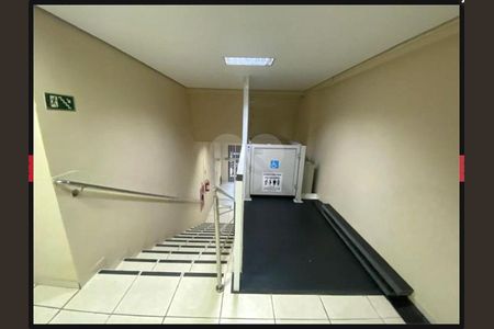 19_photo/94dce46a85.ae3d86bef28e162d-ATLAS-c6f03ccc-ead6-4861-bf93-8e9633558e7f.jpg de apartamento à venda com 1 quarto, 38m² em Centro, Curitiba