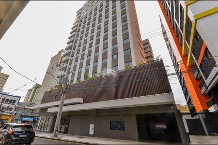 2_photo/94dce46a8b.1f9467d9e7a2b59b-ATLAS-ace4379d-2fa0-4d21-ace0-103e6819b82f.jpg de apartamento à venda com 1 quarto, 25m² em Centro, Curitiba