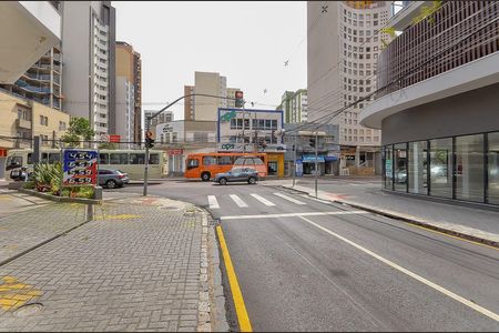 30_photo/94dce46a8b.1f9467d9e7a2b59b-ATLAS-c4cf6653-42ae-4d6f-bc57-770a272a5e54.jpg de apartamento à venda com 1 quarto, 25m² em Centro, Curitiba