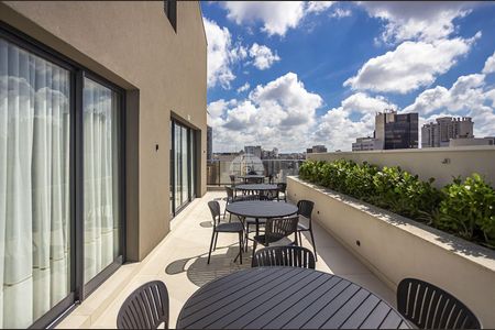 23_photo/94dce46a8b.dfa1ebeaff361d5f-ATLAS-9ea9e8b9-9c82-465a-9e12-992f8f9135a4.jpg de apartamento à venda com 2 quartos, 55m² em Centro, Curitiba