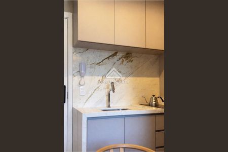 4_photo/94dce46a8b.e8d0f46ce1ba0fe8-ATLAS-92584db5-c730-4f1c-aac2-fb6679e0c04d.jpg de apartamento à venda com 2 quartos, 55m² em Centro, Curitiba