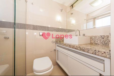 16_photo/94dce46a91.cc80a849dbb3670d-ATLAS-b0092860-e5e0-450d-80ed-087604d42372.jpg de apartamento à venda com 2 quartos, 97m² em Centro, Curitiba