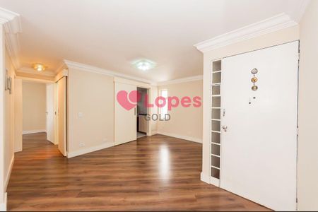4_photo/94dce46a91.cc80a849dbb3670d-ATLAS-cb2bd059-5673-4080-800b-4c99a78773a6.jpg de apartamento à venda com 2 quartos, 97m² em Centro, Curitiba
