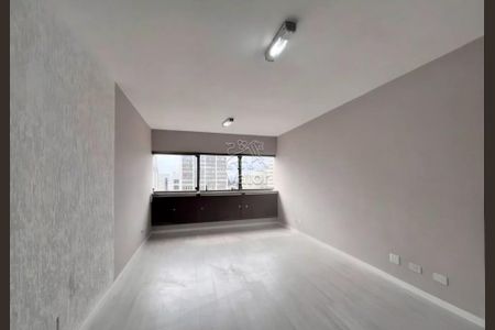 20_photo/94dce46a9d.9d8fed69801cdea0-ATLAS-695b8e83-dcef-41e5-975c-18391fc34f3f.jpg de casa à venda com 0 quarto, 28m² em Centro, Curitiba