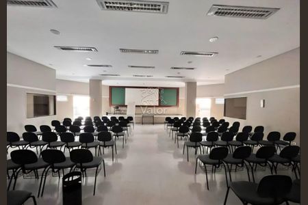 10_photo/94dce46a9d.9d8fed69801cdea0-ATLAS-b4e3c316-4096-4943-885e-10f1db33fb52.jpg de casa à venda com 0 quarto, 28m² em Centro, Curitiba