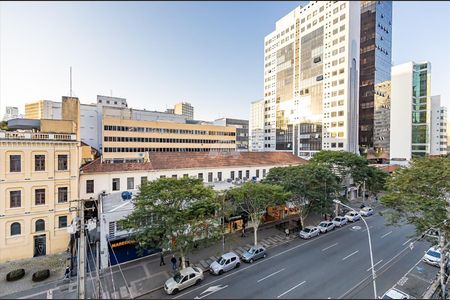 7_photo/94dce46abf.30e95d6e7cff33e0-ATLAS-353842ee-70f3-43c3-b837-a8b35e676ffb.jpg de apartamento à venda com 3 quartos, 90m² em Centro, Curitiba