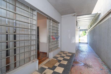 5_photo/94dce46b0b.db20ad0f7650a763-ATLAS-a0239180-3c45-4963-b544-9faebf2f0aad.jpg de casa à venda com 1 quarto, 400m² em Centro, Curitiba